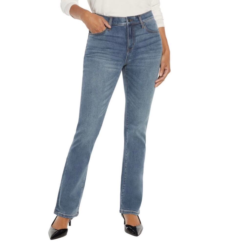 Express Women’s Boot cut flare bottom light distressed stretch jeans
